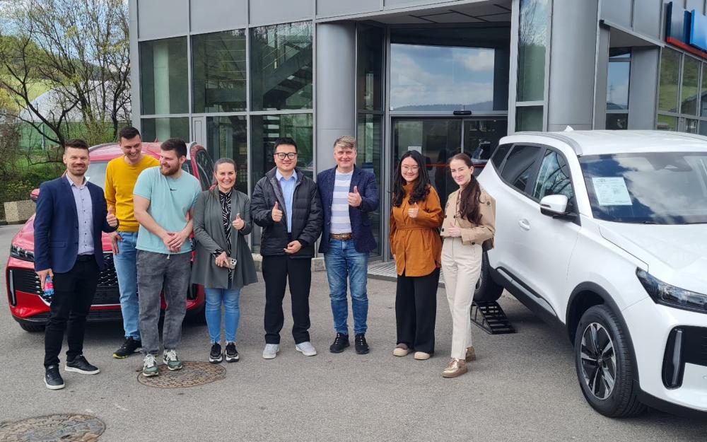 Autoklinika team